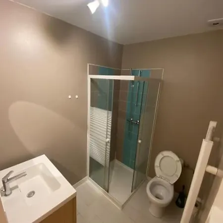 Joli Studio Proche Halles De - Wifi Appartement *