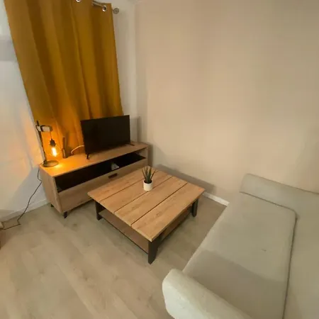 Joli Studio Proche Halles De - Wifi Lejlighed Pau