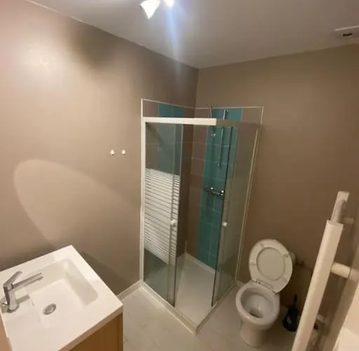 Joli Studio Proche Halles De - Wifi Appartement *